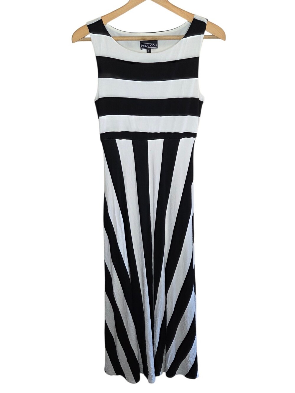 Ceduxion Black & White Wide Striped Maxi Dress Size Small Classic Bold Neutral